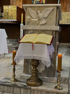 Wprowadzenie w posługę ministranta i lektorów