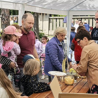Festyn z okazji 75 lat od erygowania Parafii pw. Podwyższenia Krzyża Świętego grafika