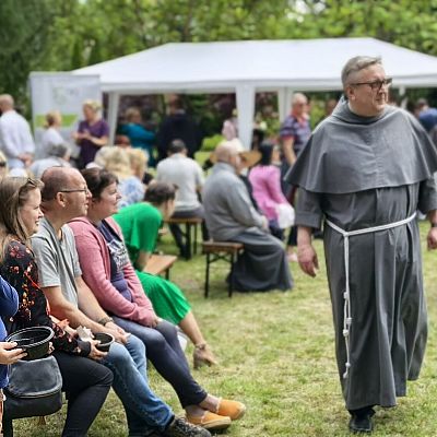 Festyn z okazji 75 lat od erygowania Parafii pw. Podwyższenia Krzyża Świętego grafika