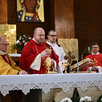 Rocznica 75 lat parafii pw Św. Krzyża w Koszalinie grafika