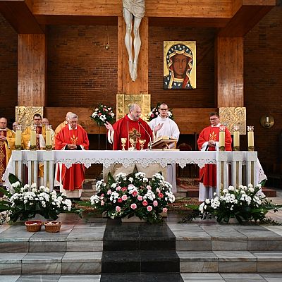 Rocznica 75 lat parafii pw Św. Krzyża w Koszalinie grafika