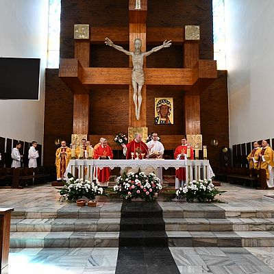 Rocznica 75 lat parafii pw Św. Krzyża w Koszalinie grafika